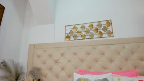 lucia_lorenz online show from 02/08/26, 11:24