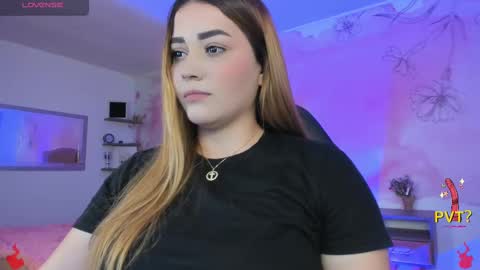 lucia star  online show from 02/28/25, 11:56