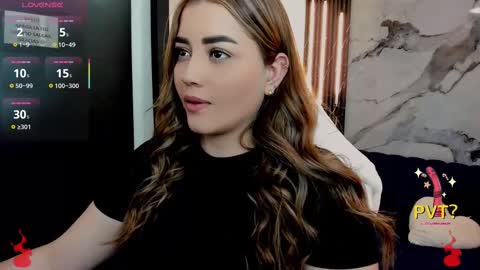 lucia star  online show from 09/19/25, 07:25