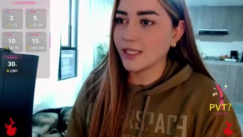 lucia star  online show from 11/20/25, 10:31