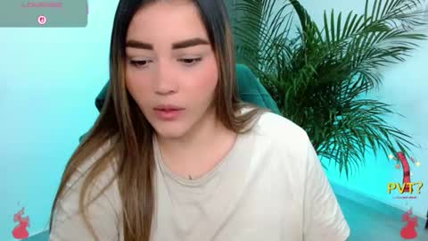 Snapshot of lucia_star_ chatting on 07/03/26, 11:44 lucia star online show from 07/03/26, 11:44