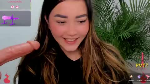 Snapshot of lucia_star_ chatting on 08/03/26, 11:05 lucia star online show from 08/03/26, 11:05