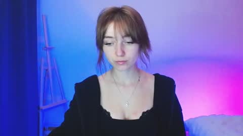 Snapshot of luciacam20 chatting on 12/01/24, 07:14 Lucy online show from 12/01/24, 07:14
