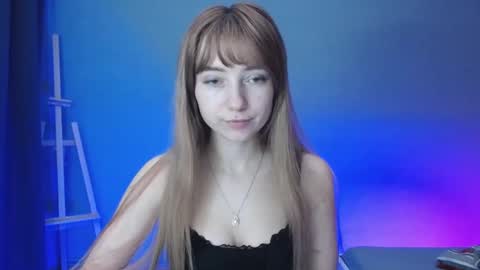 Snapshot of luciacam20 chatting on 01/19/25, 07:15 Lucy online show from 01/19/25, 07:15