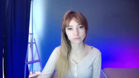 Snapshot of luciacam20 chatting on 03/09/25, 07:12 Lucy online show from 03/09/25, 07:12