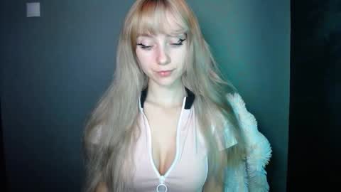 Lucy online show from 11/10/25, 08:19