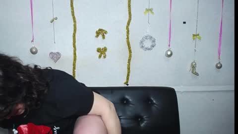 Snapshot of luciami chatting on 01/14/25, 09:20 LuciaMi online show from 01/14/25, 09:20