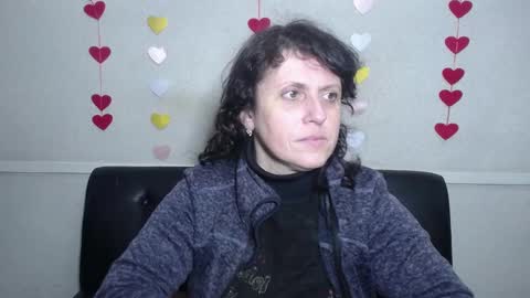 Snapshot of luciami chatting on 02/05/25, 06:02 LuciaMi online show from 02/05/25, 06:02