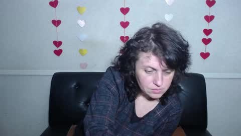 Snapshot of luciami chatting on 02/05/25, 03:09 LuciaMi online show from 02/05/25, 03:09