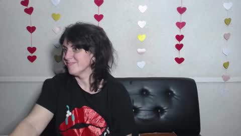 Snapshot of luciami chatting on 02/09/25, 03:23 LuciaMi online show from 02/09/25, 03:23
