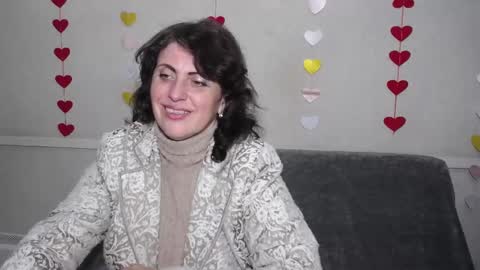 Snapshot of luciami chatting on 03/08/25, 06:10 LuciaMi online show from 03/08/25, 06:10