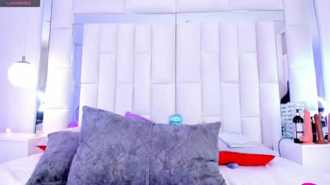 Lisseth  online show from 02/24/25, 02:08