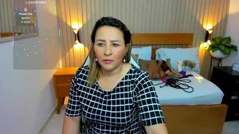 Luciana online show from 04/23/26, 12:26