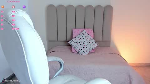 Snapshot of luciana_fuster18 chatting on 12/03/25, 03:47 Luciana online show from 12/03/25, 03:47