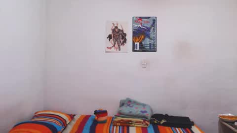 Snapshot of luciana_louiex chatting on 02/10/26, 06:01 Madelyne online show from 02/10/26, 06:01