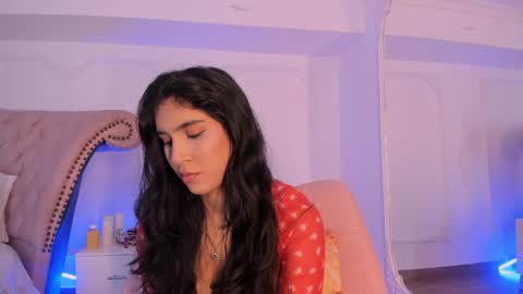 Luciana online show from 05/17/26, 02:35
