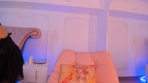 Luciana online show from 05/23/26, 07:29