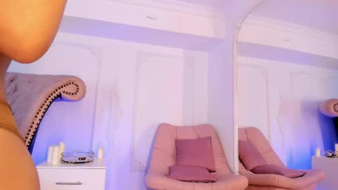 Luciana online show from 06/07/26, 02:32
