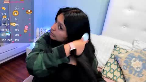 Snapshot of lucianabrooks chatting on 12/15/25, 11:31 Luciiana online show from 12/15/25, 11:31