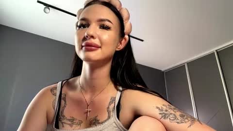 Snapshot of lucianaforgy chatting on 07/08/26, 03:16 Zofia online show from 07/08/26, 03:16