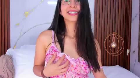Snapshot of lucianasmith_ chatting on 06/22/26, 08:06 Luci online show from 06/22/26, 08:06