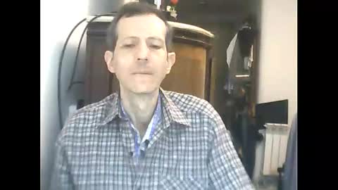Snapshot of lucianoaxel chatting on 03/13/26, 03:13 Luciano online show from 03/13/26, 03:13