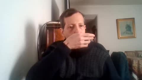Snapshot of lucianoaxel chatting on 05/23/26, 03:38 Luciano online show from 05/23/26, 03:38