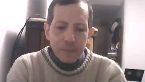 Snapshot of lucianoaxel chatting on 05/28/26, 09:34 Luciano online show from 05/28/26, 09:34