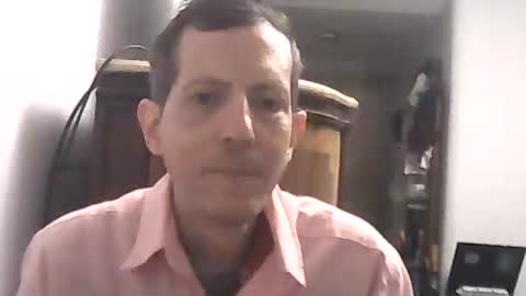 Snapshot of lucianoaxel chatting on 05/30/26, 09:12 Luciano online show from 05/30/26, 09:12