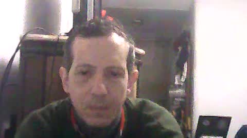 Snapshot of lucianoaxel chatting on 06/15/26, 02:58 Luciano online show from 06/15/26, 02:58