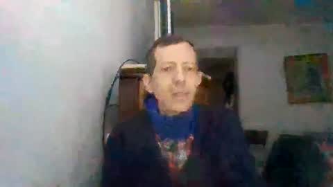 Snapshot of lucianoaxel chatting on 06/15/26, 04:53 Luciano online show from 06/15/26, 04:53