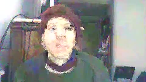 Snapshot of lucianoaxel chatting on 06/16/26, 01:14 Luciano online show from 06/16/26, 01:14