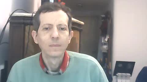 Snapshot of lucianoaxel chatting on 06/21/26, 01:41 Luciano online show from 06/21/26, 01:41