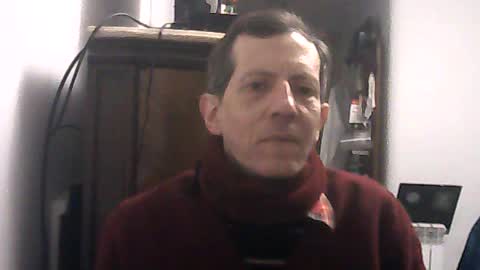 Snapshot of lucianoaxel chatting on 07/08/26, 12:48 Luciano online show from 07/08/26, 12:48