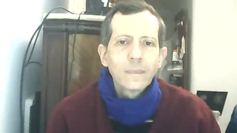 Snapshot of lucianoaxel chatting on 07/10/26, 01:43 Luciano online show from 07/10/26, 01:43