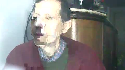 Snapshot of lucianoaxel chatting on 07/28/26, 06:07 Luciano online show from 07/28/26, 06:07