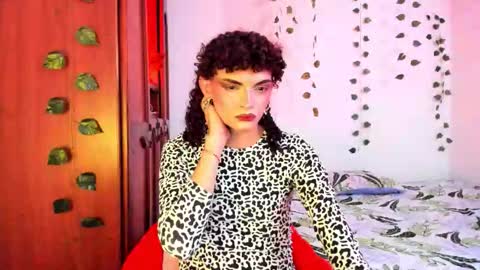 Snapshot of lucianromeo17 chatting on 10/08/25, 03:37 Lucy or Lucian 3 Come to my social Links3 online show from 10/08/25, 03:37