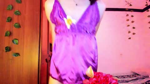 Snapshot of lucianromeo17 chatting on 12/16/25, 05:45 Lucy or Lucian 3 Come to my social Links3 online show from 12/16/25, 05:45