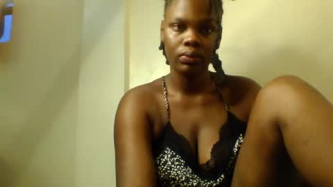 Snapshot of luciaresa chatting on 07/20/26, 03:32 luciaresa online show from 07/20/26, 03:32