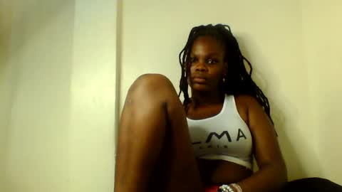 Snapshot of luciaresa chatting on 07/23/26, 01:52 luciaresa online show from 07/23/26, 01:52