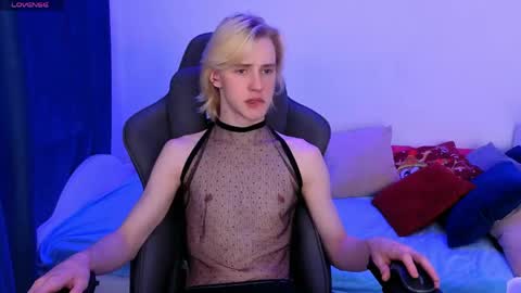 Angelok online show from 04/16/26, 08:15