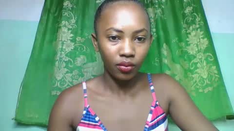 lucie196645 online show from 04/21/26, 02:26