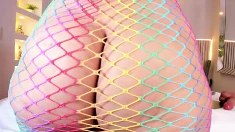 Snapshot of luciemillerr chatting on 02/10/26, 06:45 lucie online show from 02/10/26, 06:45