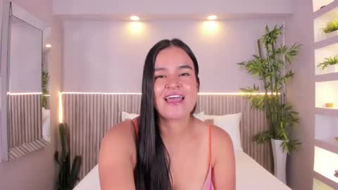 lucie online show from 04/23/26, 05:15