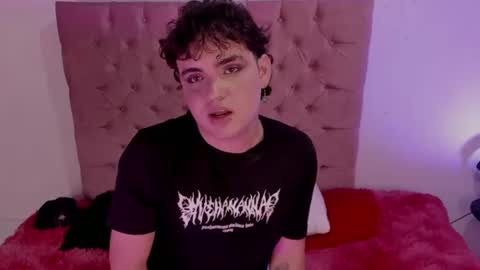 Snapshot of lucien_moon chatting on 07/12/26, 03:30 lucien_moon online show from 07/12/26, 03:30