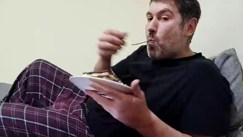 Snapshot of lucifergotharder chatting on 01/01/25, 10:56 Lucifergotharder online show from 01/01/25, 10:56
