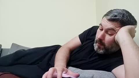 Snapshot of lucifergotharder chatting on 02/19/25, 07:48 Lucifergotharder online show from 02/19/25, 07:48