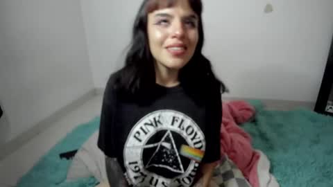 camila online show from 03/09/25, 07:01