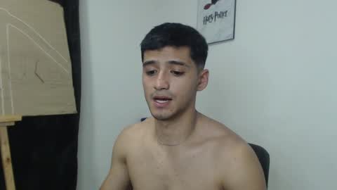 Snapshot of lucifferr_ chatting on 03/01/25, 12:39 leonel online show from 03/01/25, 12:39