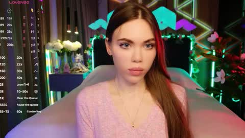 Snapshot of lucifiella chatting on 10/16/25, 05:58 MimiFors online show from 10/16/25, 05:58